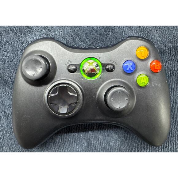 Official Microsoft Xbox 360 Black Wireless Controller - Picture 1 of 10